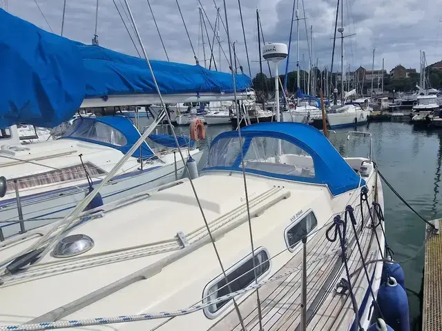 Hallberg Rassy 29