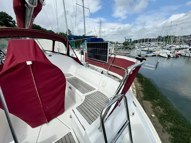 Beneteau Oceanis 311 Clipper