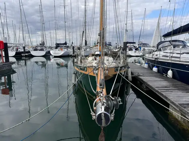 Tradewind 35