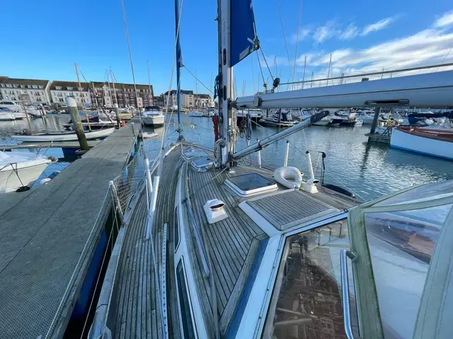 Hallberg Rassy 36