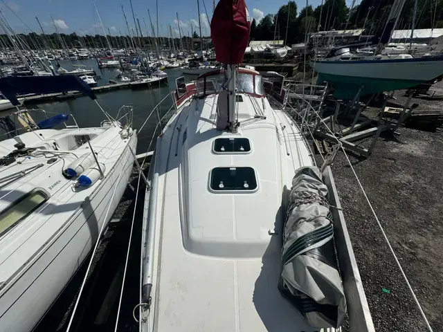 Beneteau Oceanis 311 Clipper