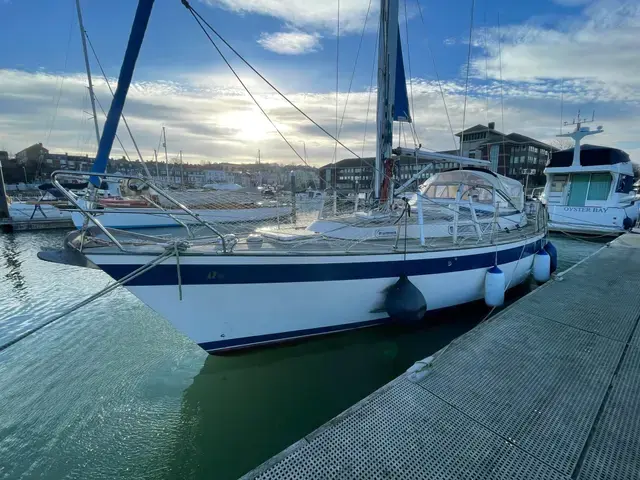 Hallberg Rassy 36