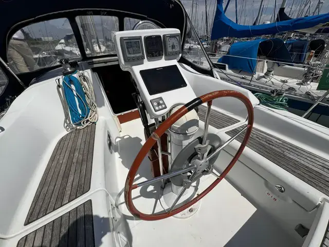 Beneteau Oceanis Clipper 343