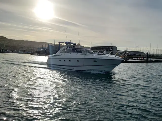 Sunseeker Camargue 50