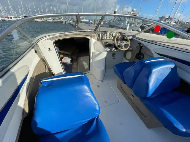 Bayliner 602 Capri