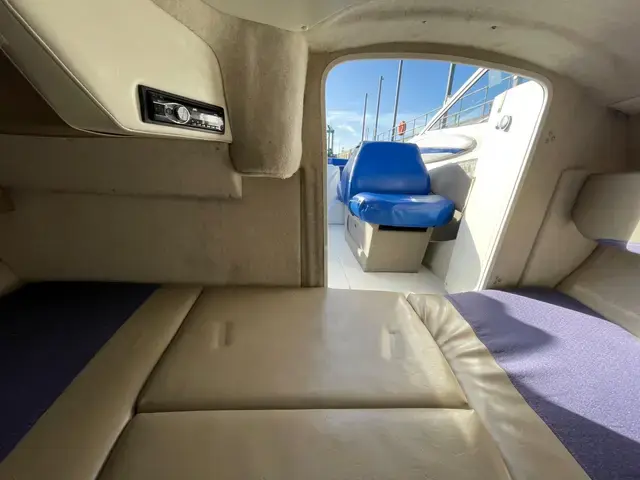 Bayliner 602 Capri