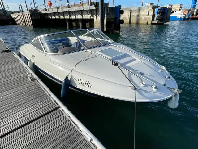 Bayliner 602 Capri