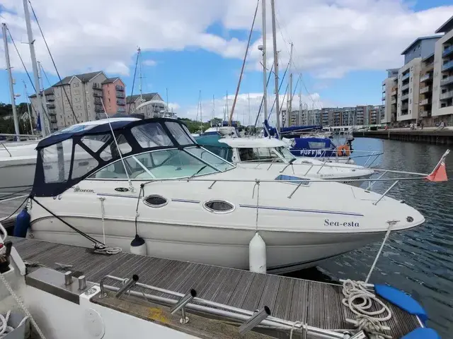 Sea Ray Sundancer 240DA