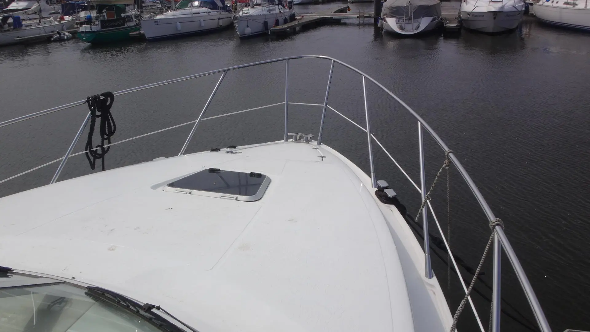 2007 Sealine f34