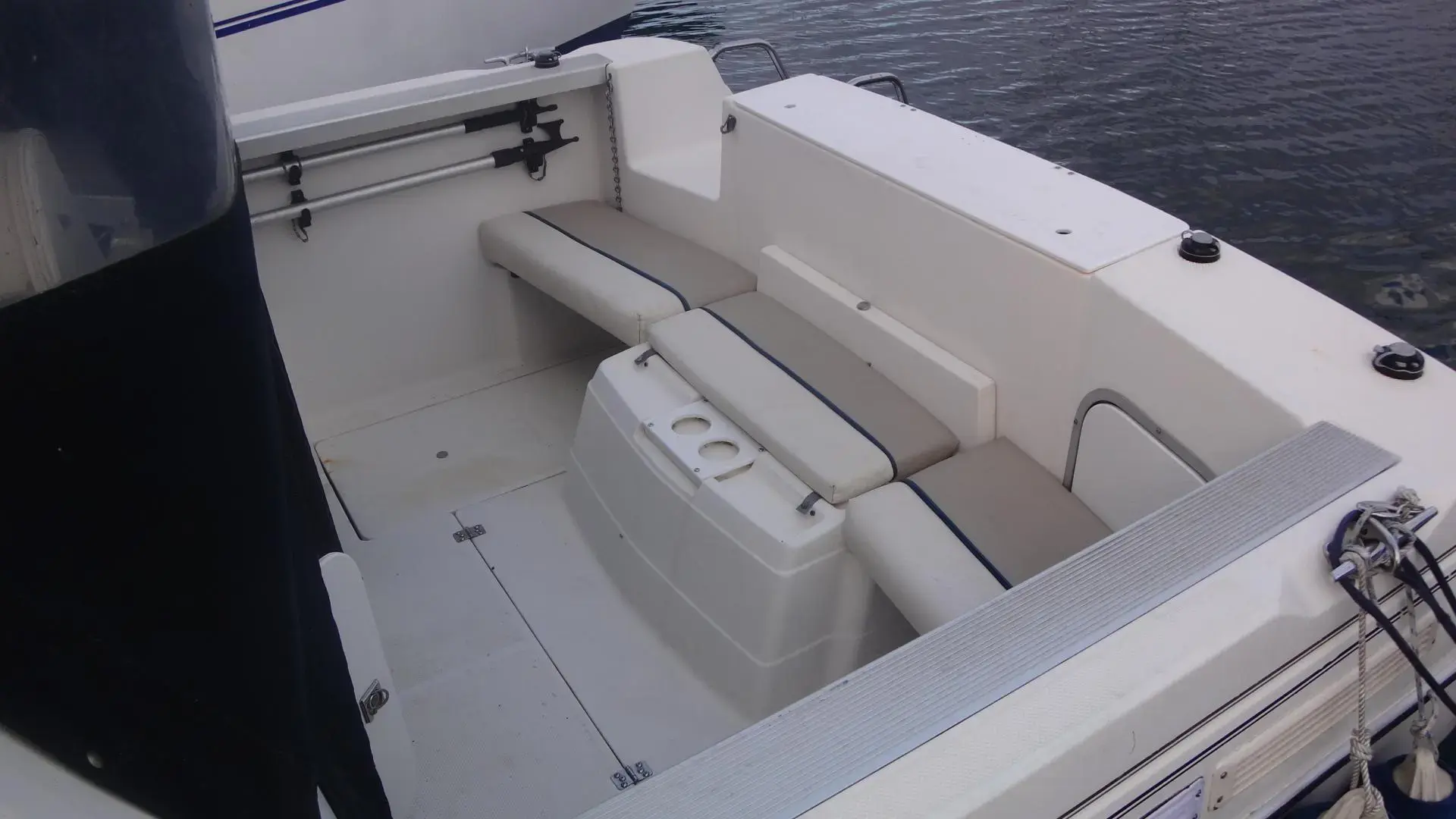 1996 Bayliner 2452 ciera express