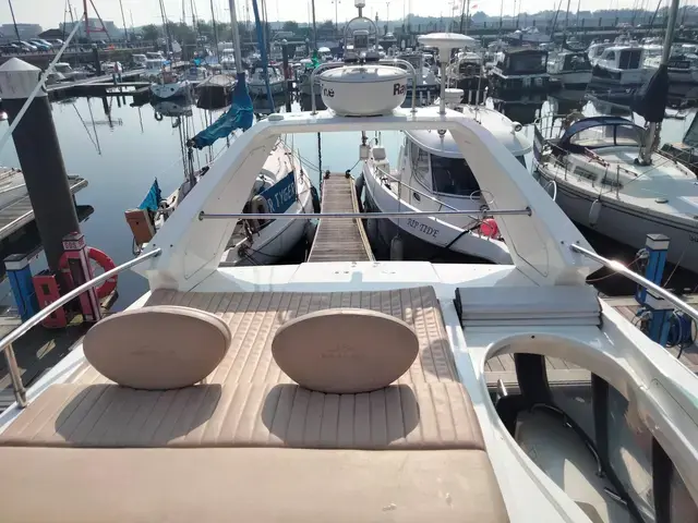 Sealine F34