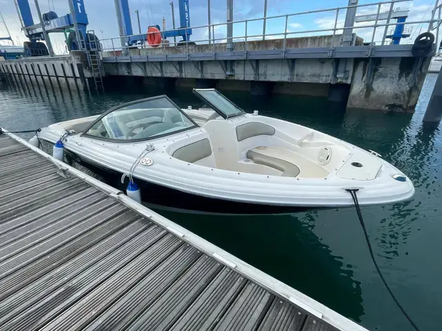 Sea Ray 185 Bow Rider