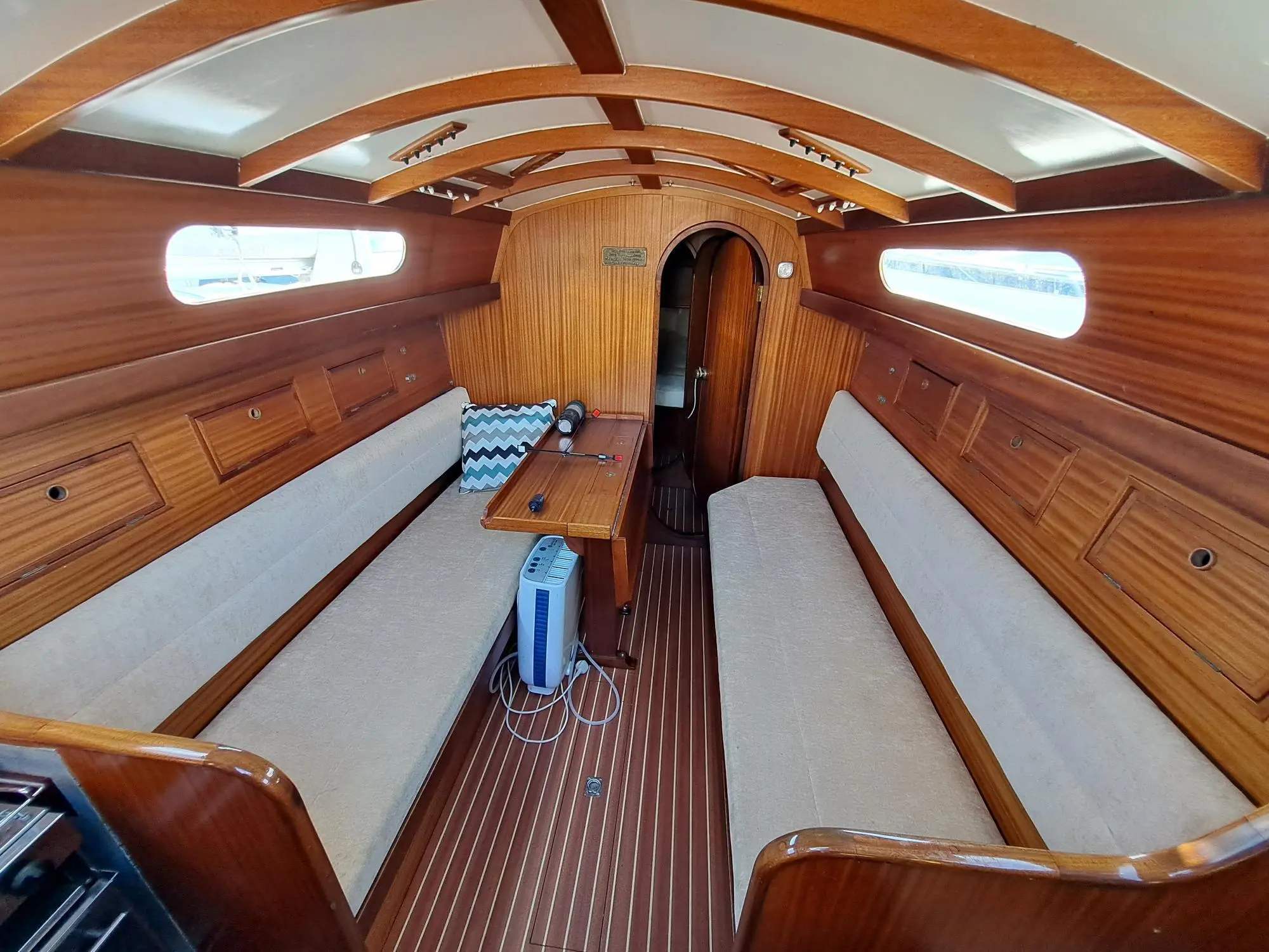 2010 Custom david thomas 31 sloop