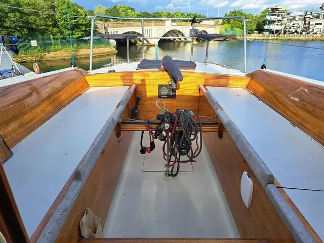 Custom David Thomas 31 Sloop