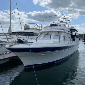 1998 Trader 535 Signature