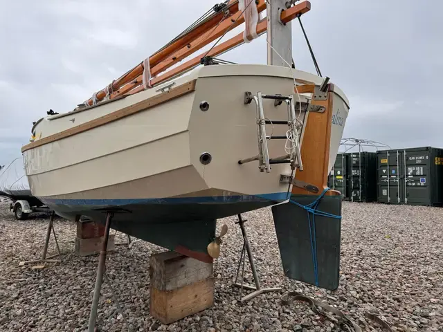 Cornish Crabbers Shrimper 21