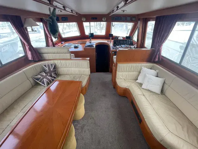 Trader 535 Signature