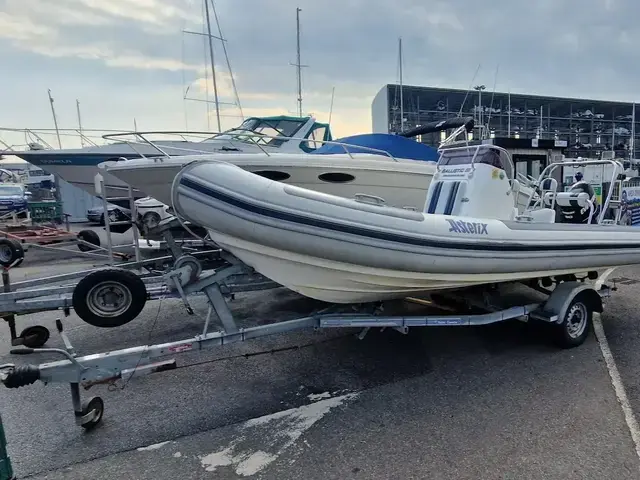 Ballistic 550 RIB