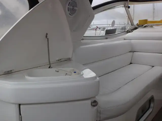 Sealine S 28