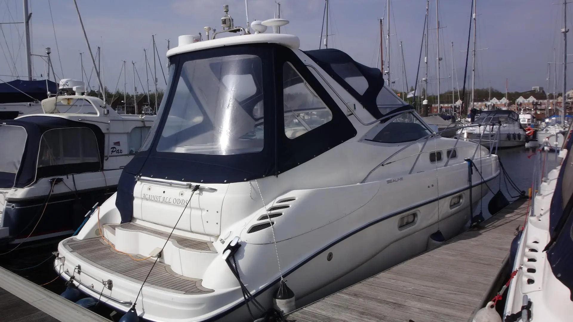 2002 Sealine s34