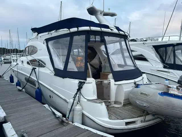 Sealine F37