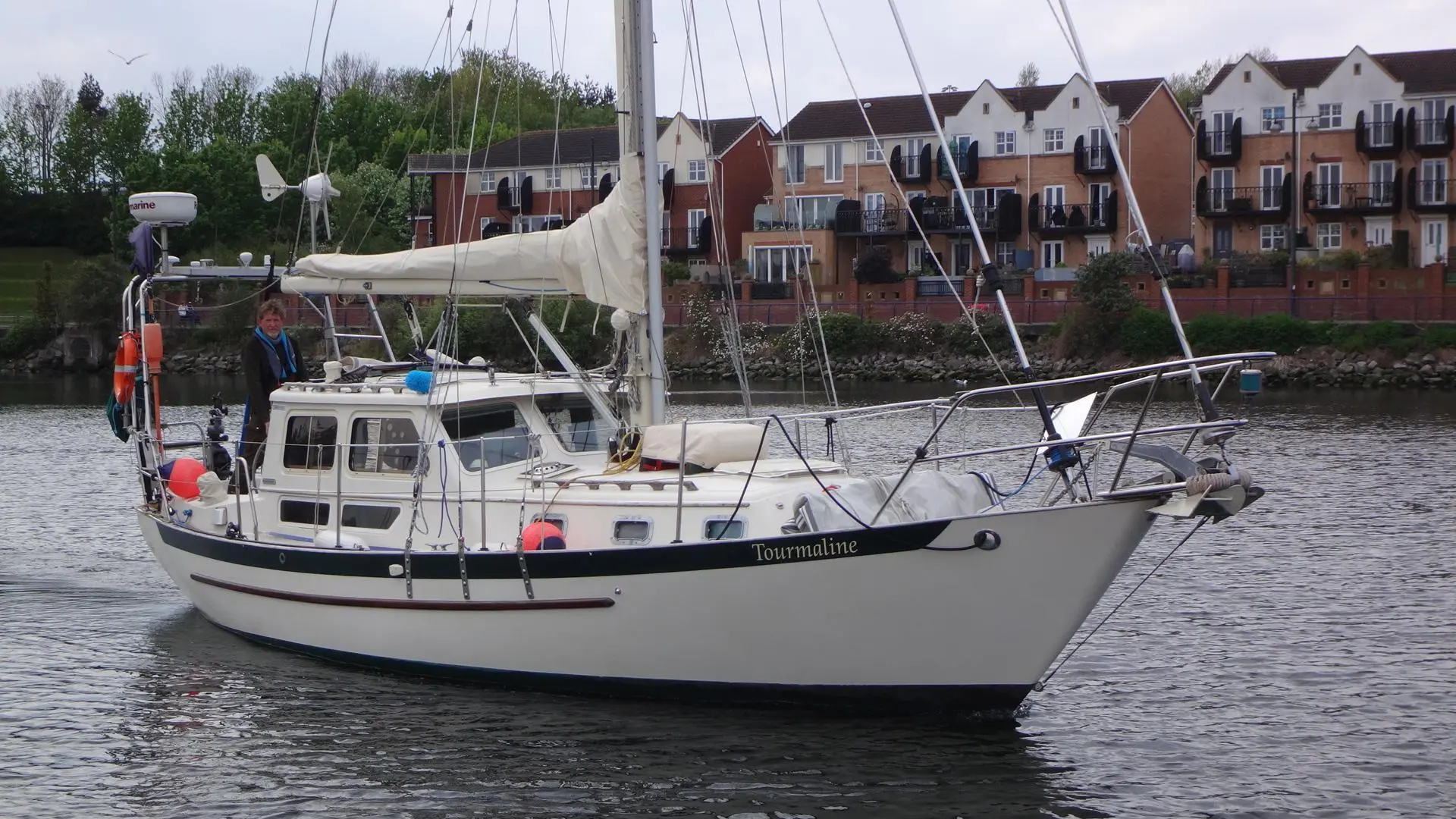 1993 Pacific pilothouse 32