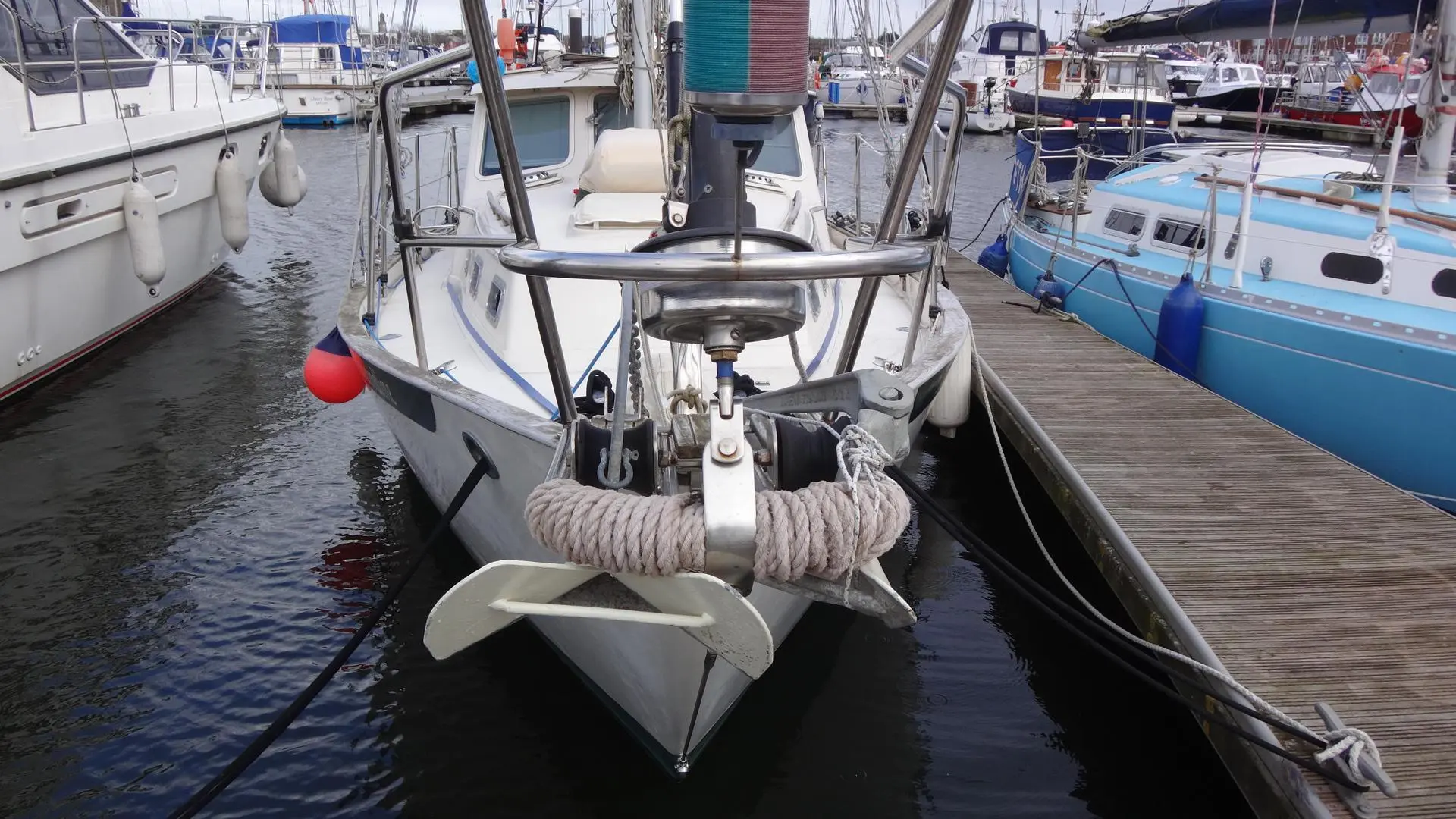 1993 Pacific pilothouse 32