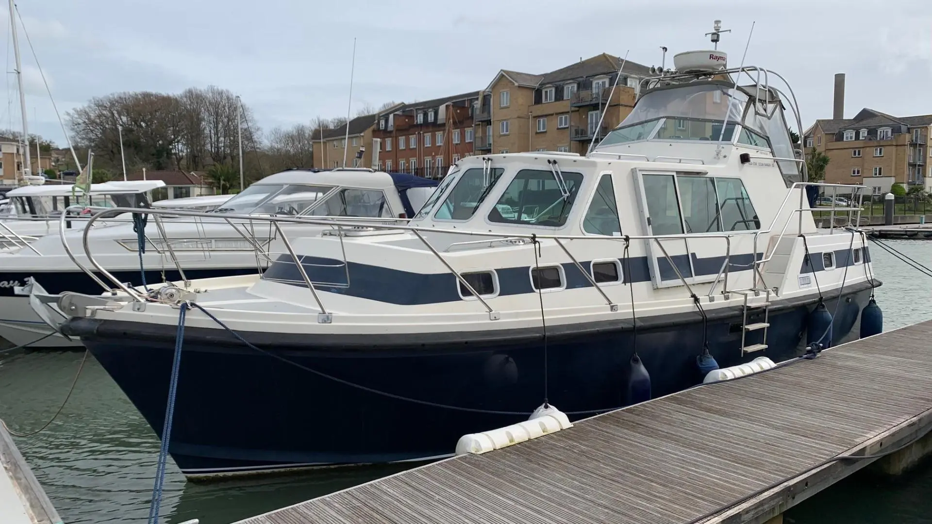 1986 Yamaha oceanranger 33