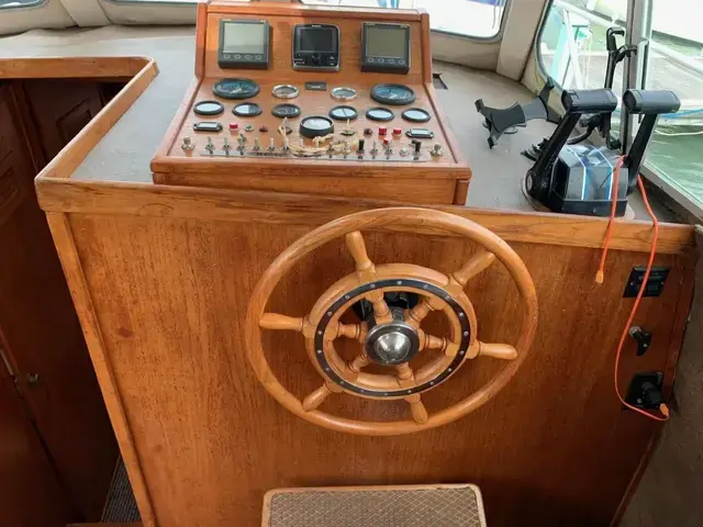 Aquastar Oceanranger 33