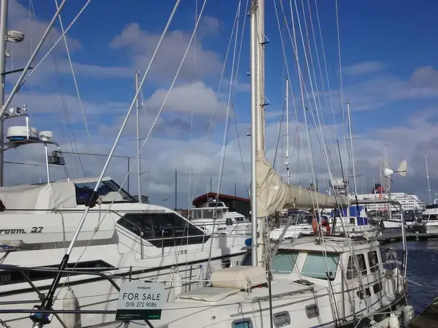 Pacific Seacraft Pilothouse 32