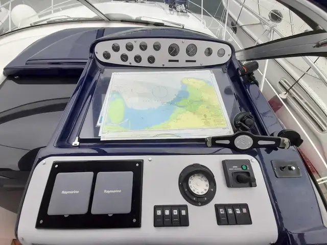 Sealine S34