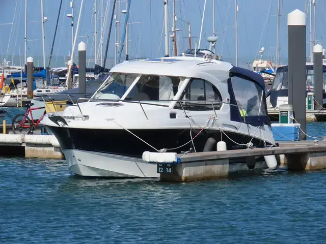 Beneteau Antares 8