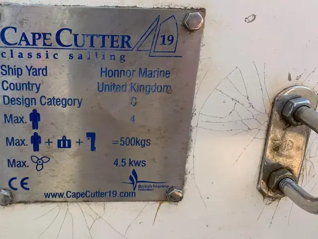 CAPE CUTTER 19