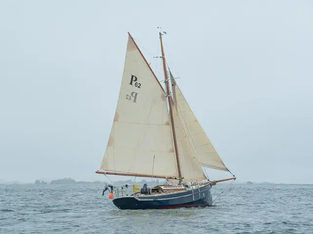 Cornish Crabbers Pilot Cutter 30