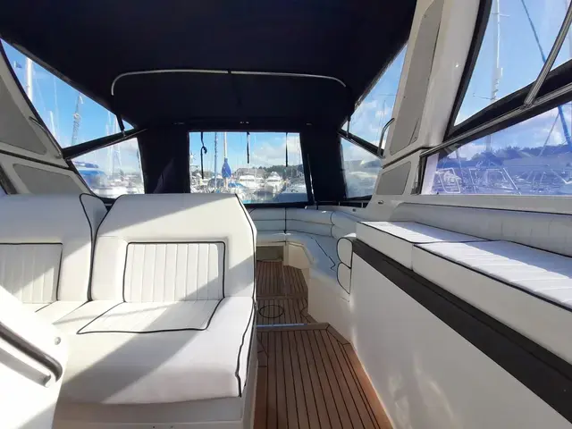 Sunseeker Martinique 36