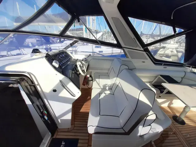 Sunseeker Martinique 36