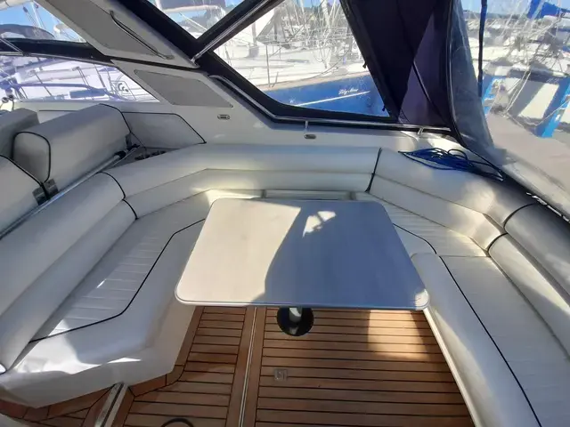 Sunseeker Martinique 36