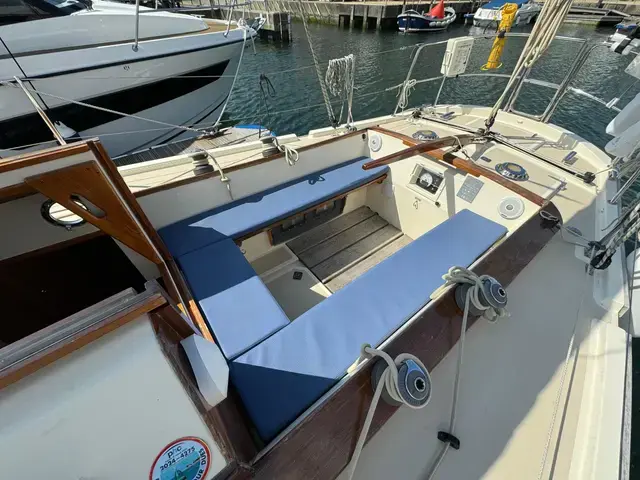 Cornish Crabbers Pilot Cutter 30