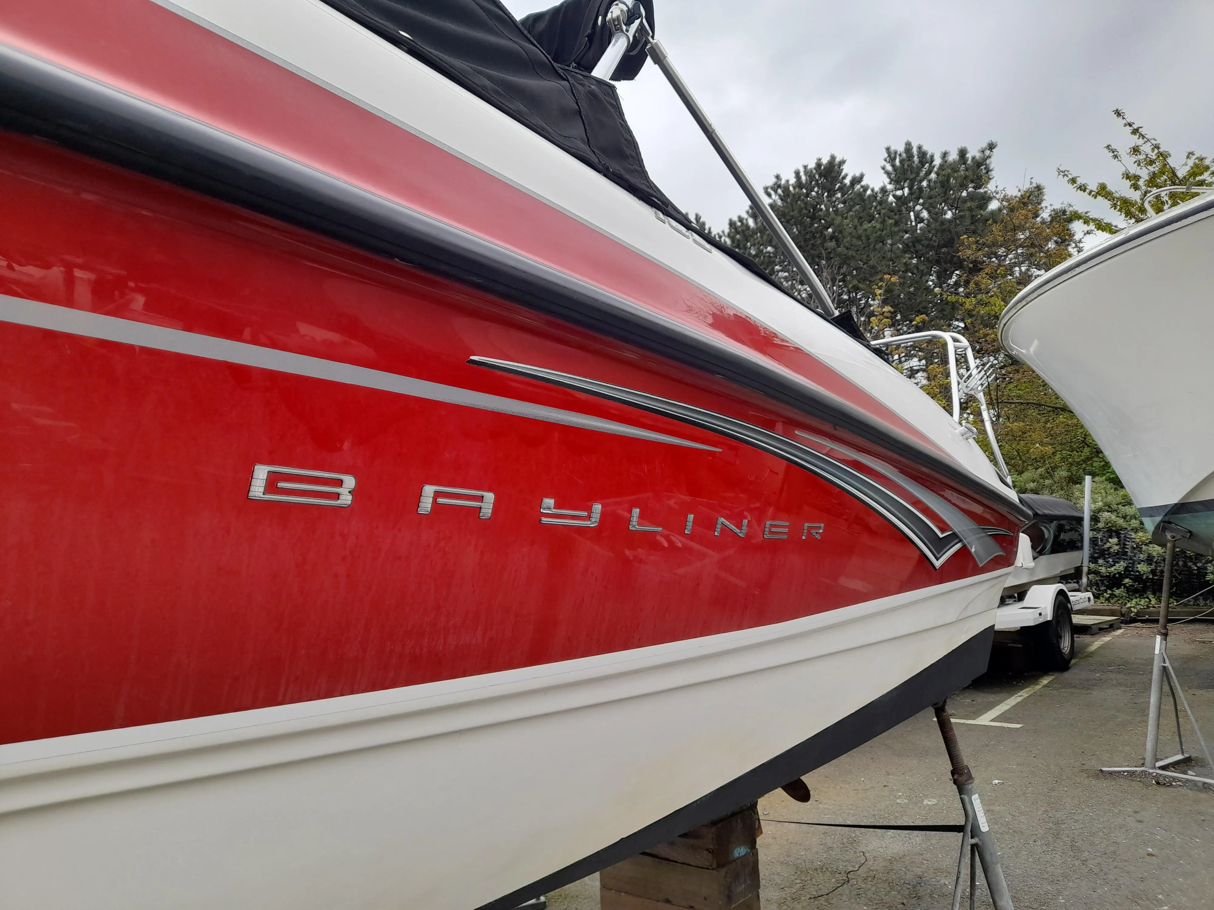 2008 Bayliner 185 br