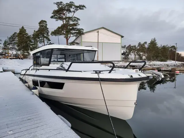 Quarken 35 Cabin Tourer