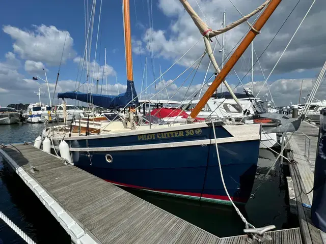 Cornish Crabbers Pilot Cutter 30