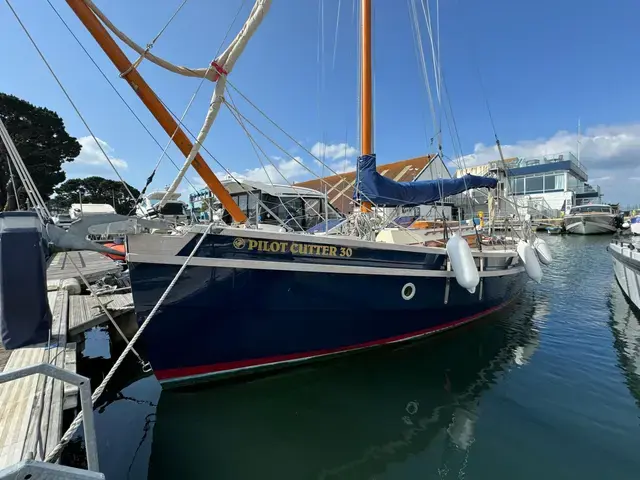 Cornish Crabbers Pilot Cutter 30