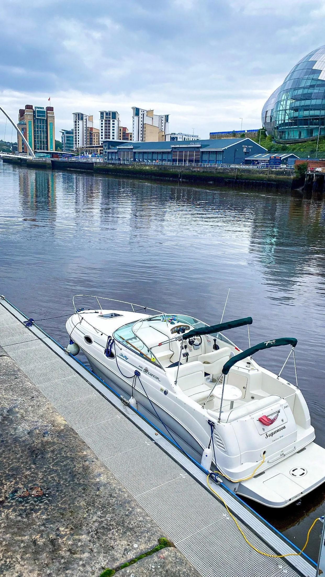 2001 Sea Ray sundancer 240