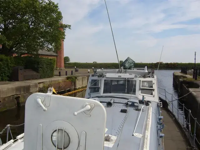 Osborne Watson 47 Lifeboat