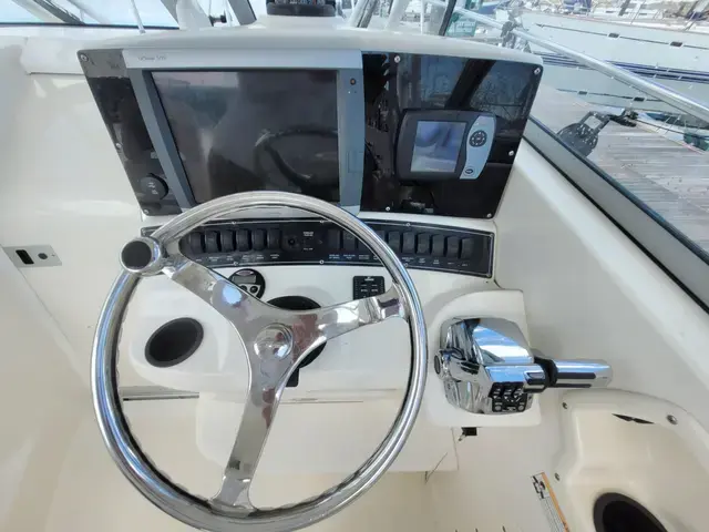 Boston Whaler 285 Conquest