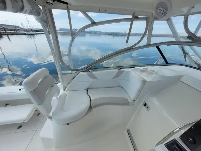 Boston Whaler 285 Conquest