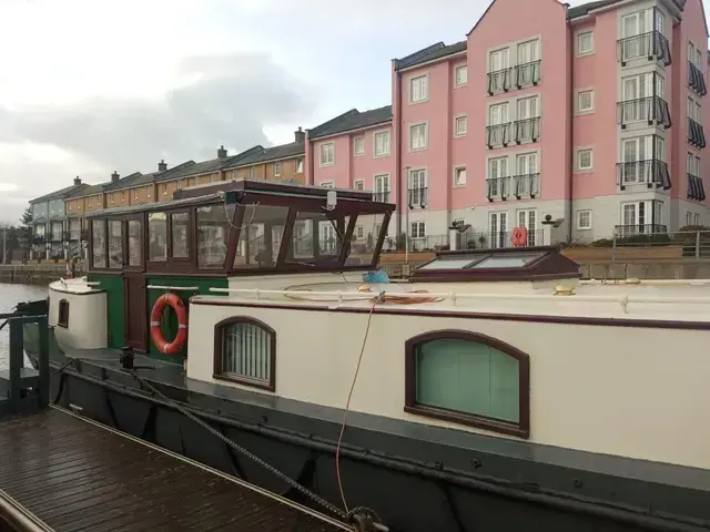 Dutch Barge Katherine Class 55