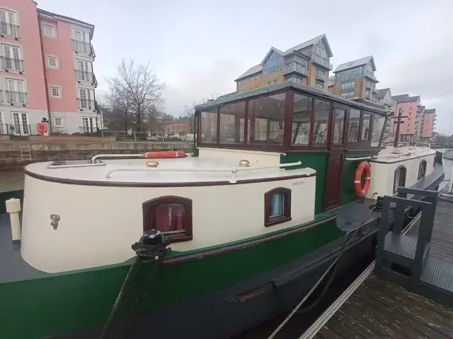 Dutch Barge Katherine Class 55