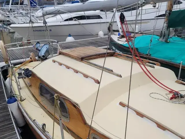 Folkboat 25