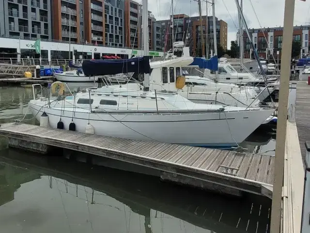 Contessa 28